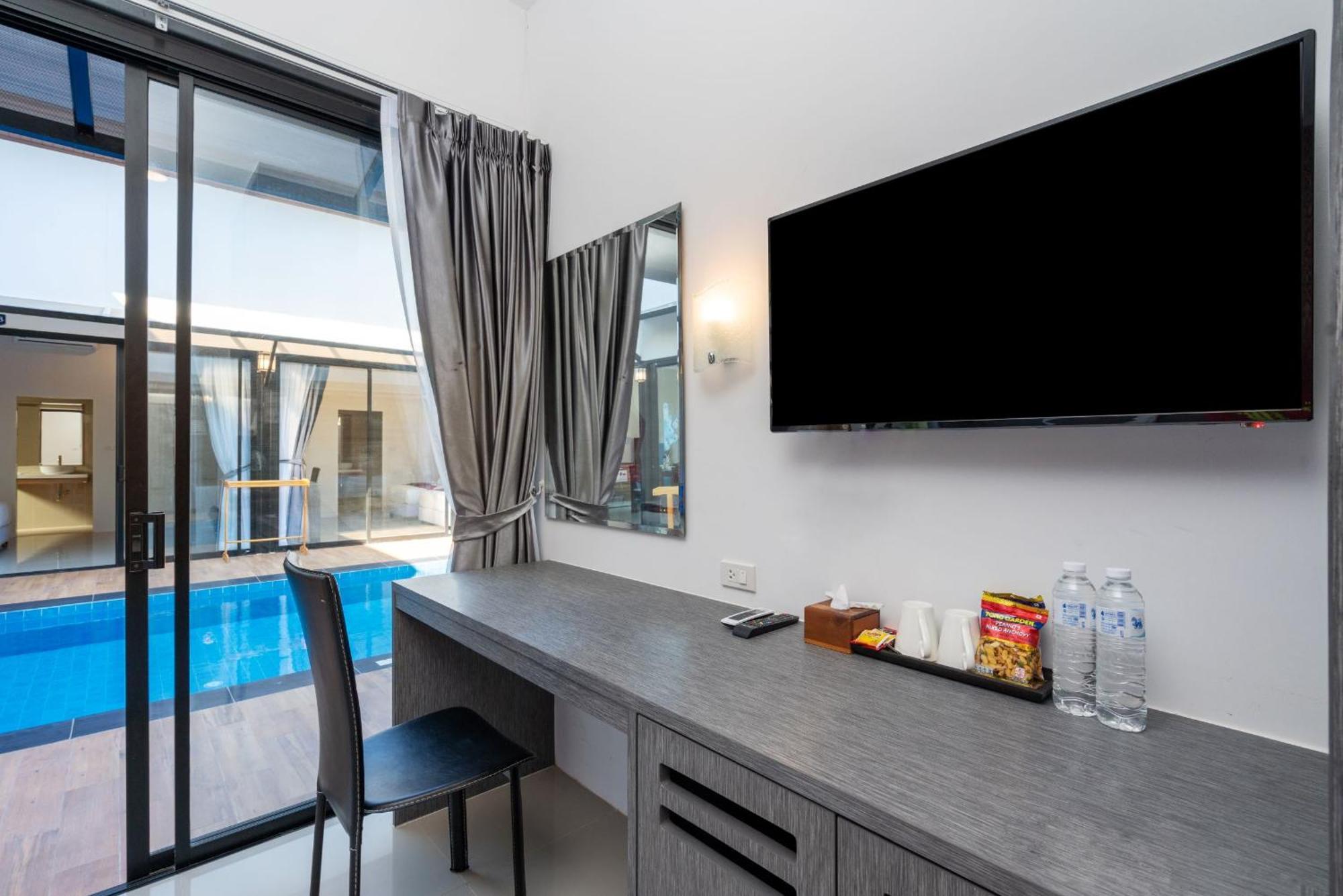 Thames Tara Private Pool Villa Rawai Phuket - Sha Extra Plus Екстериор снимка