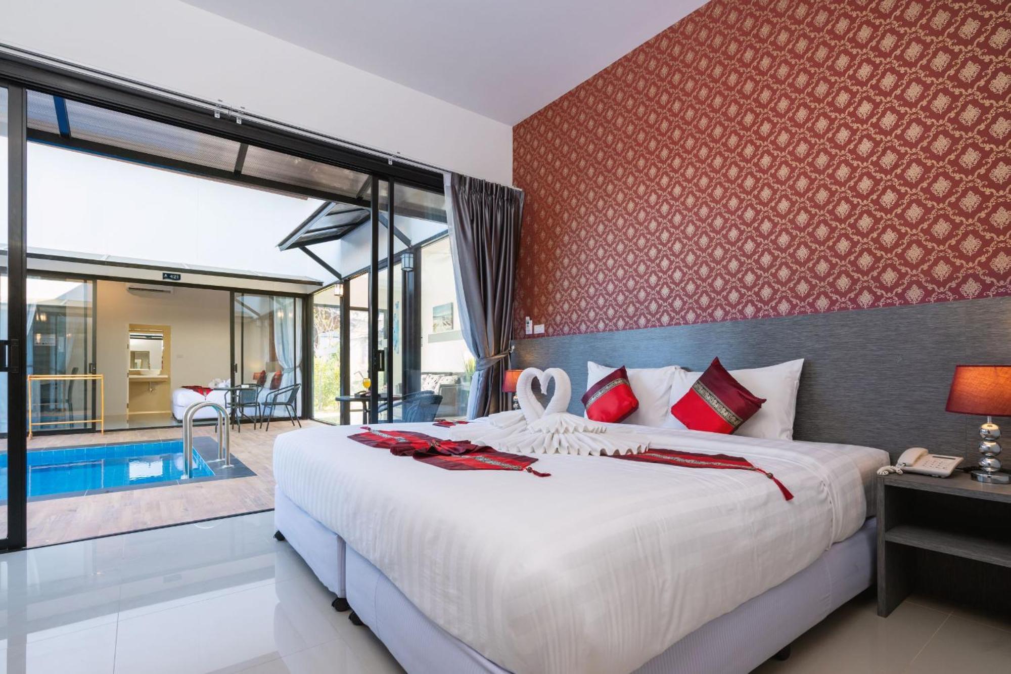 Thames Tara Private Pool Villa Rawai Phuket - Sha Extra Plus Екстериор снимка