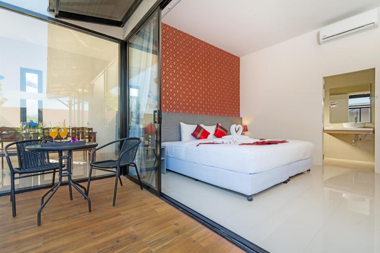 Thames Tara Private Pool Villa Rawai Phuket - Sha Extra Plus Екстериор снимка